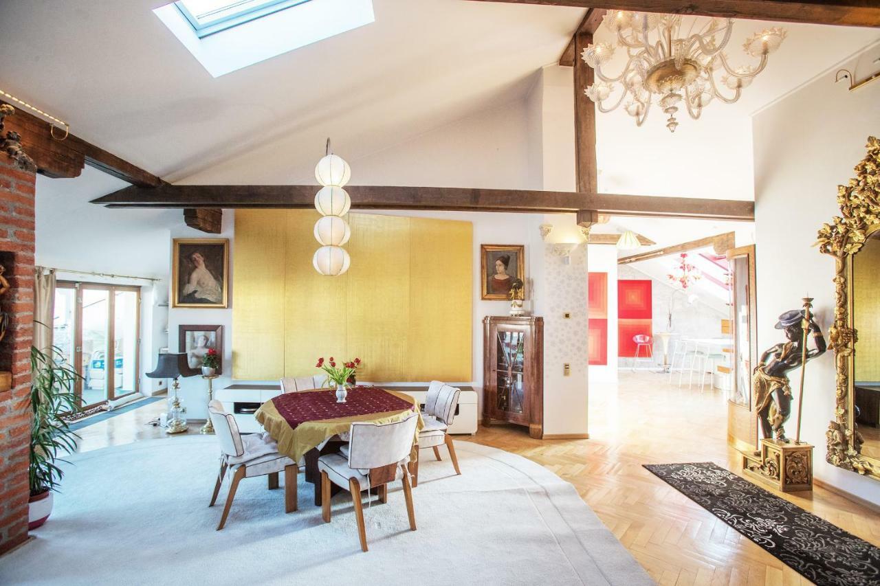 Unique Luxury Loft With Terrace In Old Town Apartment Prague Ngoại thất bức ảnh