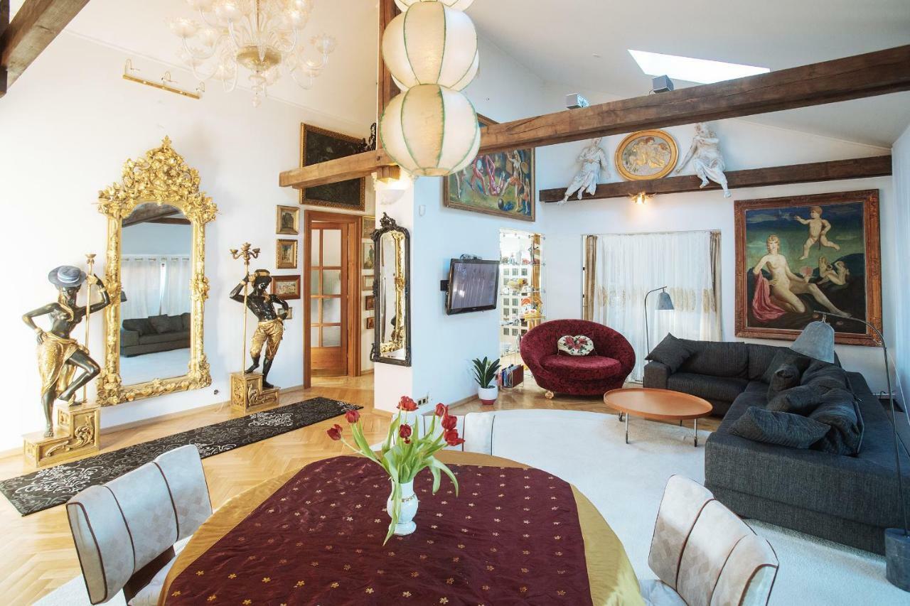 Unique Luxury Loft With Terrace In Old Town Apartment Prague Ngoại thất bức ảnh