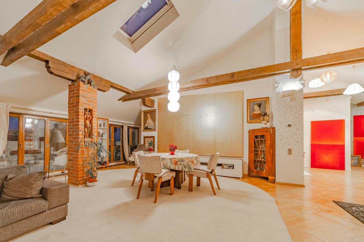 Unique Luxury Loft With Terrace In Old Town Apartment Prague Ngoại thất bức ảnh